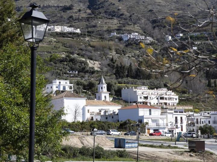 Apartamento En El Corazon De Las Alpujarras Carataunas Exterior photo